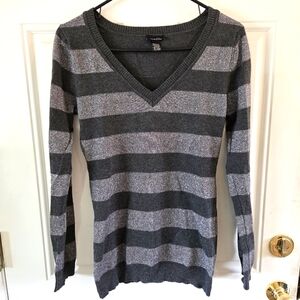 NWOT Rue21 Women's Gray Striped Sparkle Sweater Size Medium